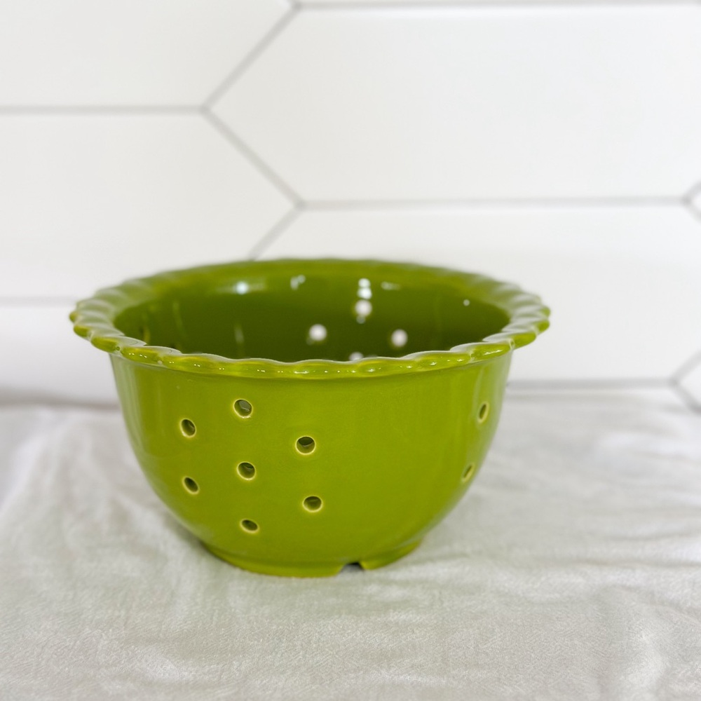 Chantal ceramic colander